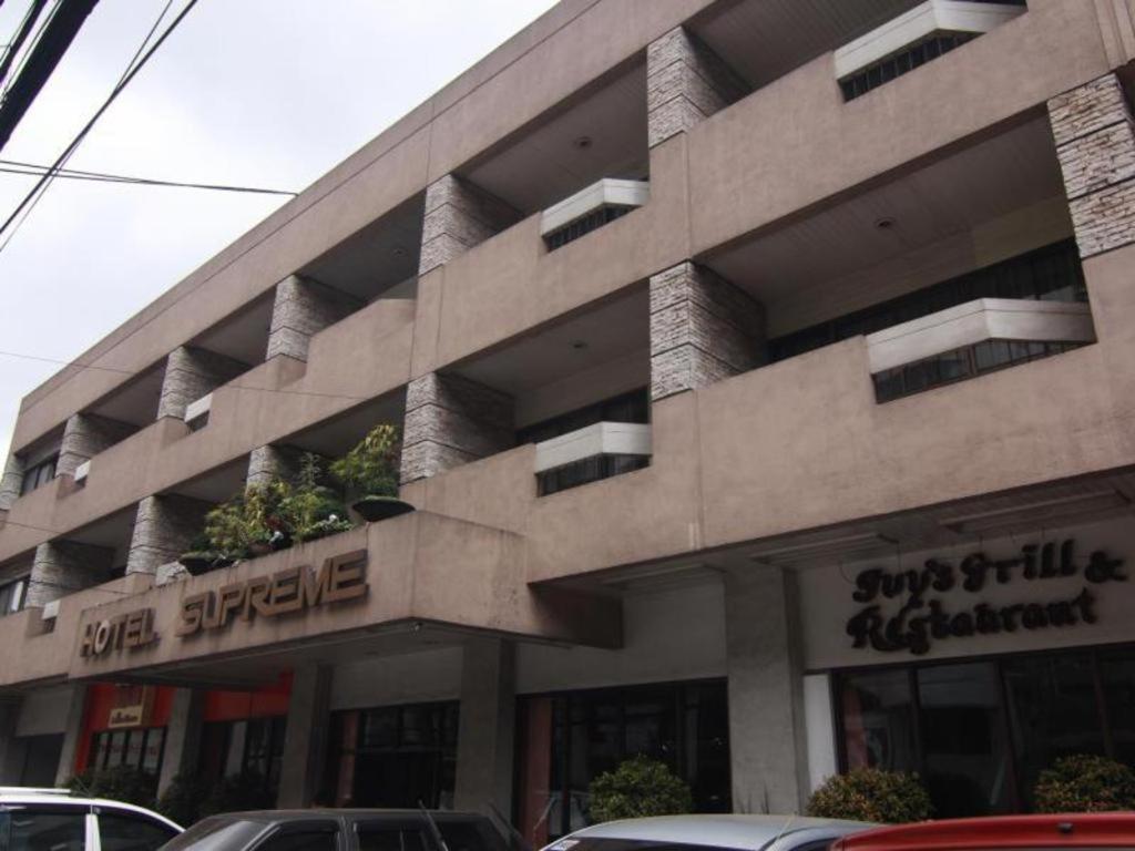 Hotel Supreme Baguio City Esterno foto