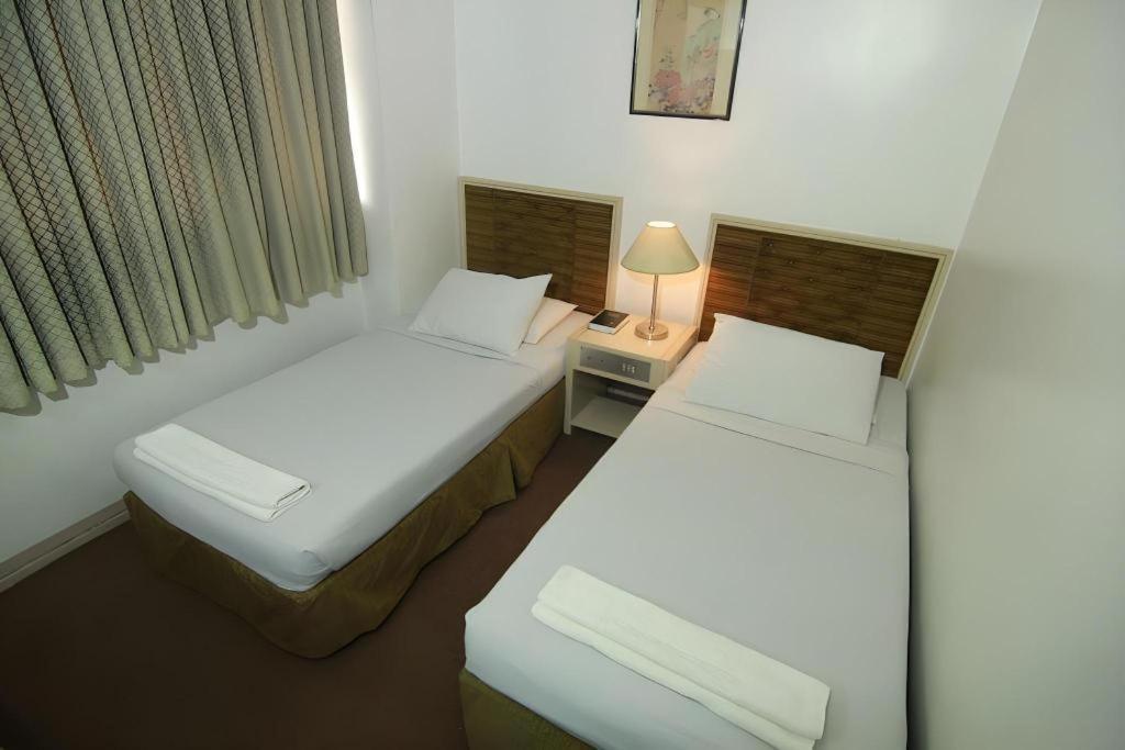 Hotel Supreme Baguio City Esterno foto