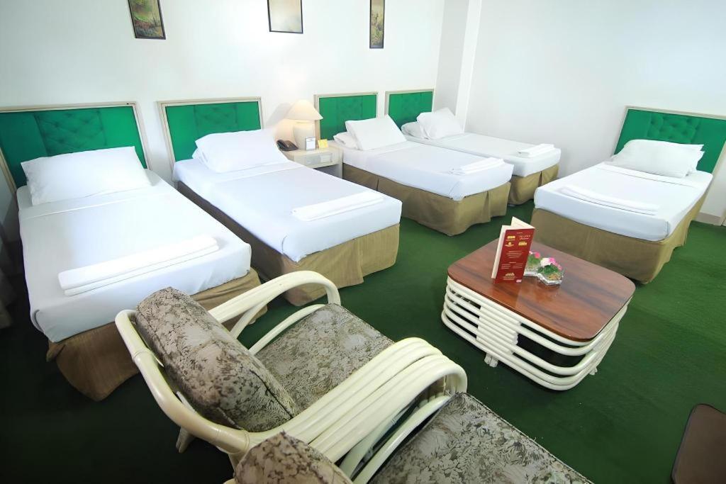 Hotel Supreme Baguio City Esterno foto