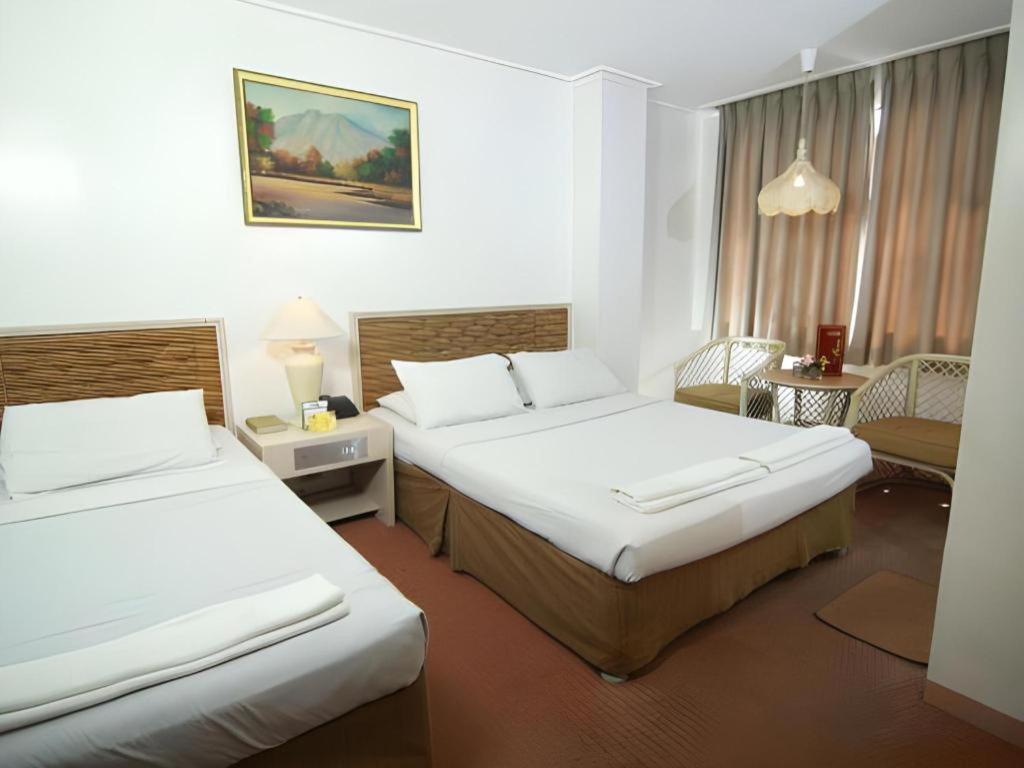 Hotel Supreme Baguio City Esterno foto
