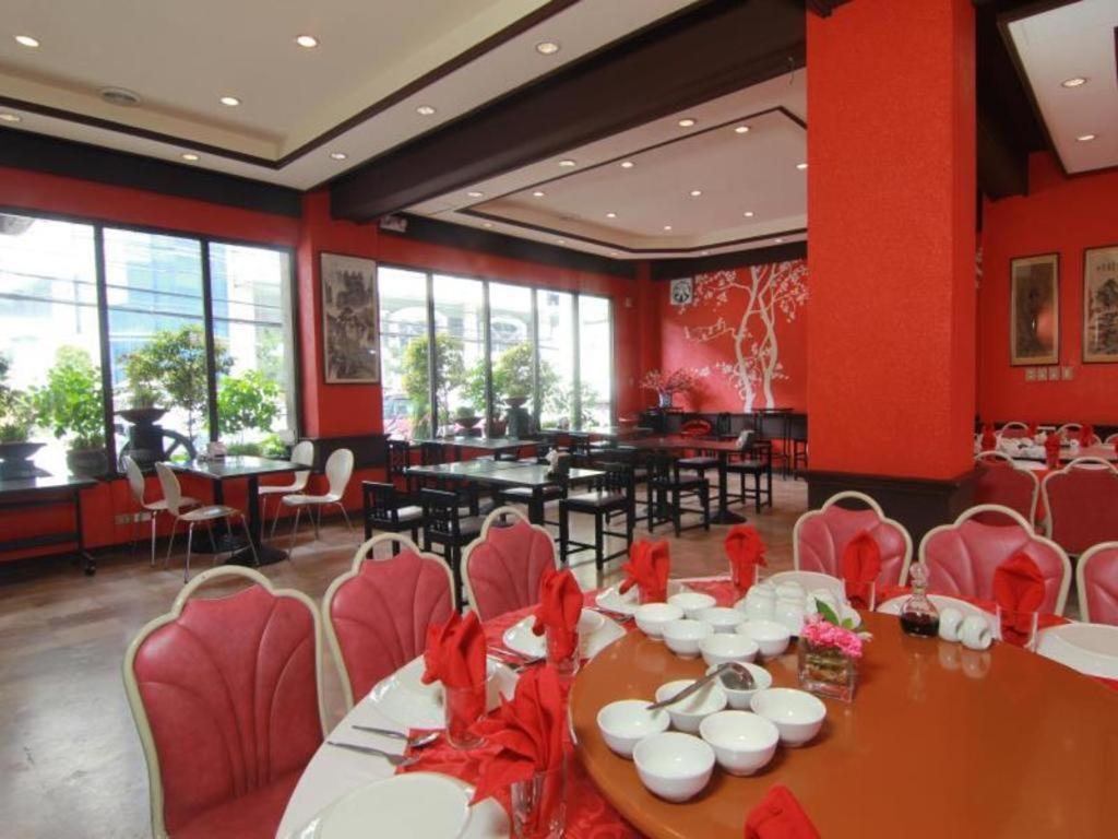 Hotel Supreme Baguio City Esterno foto
