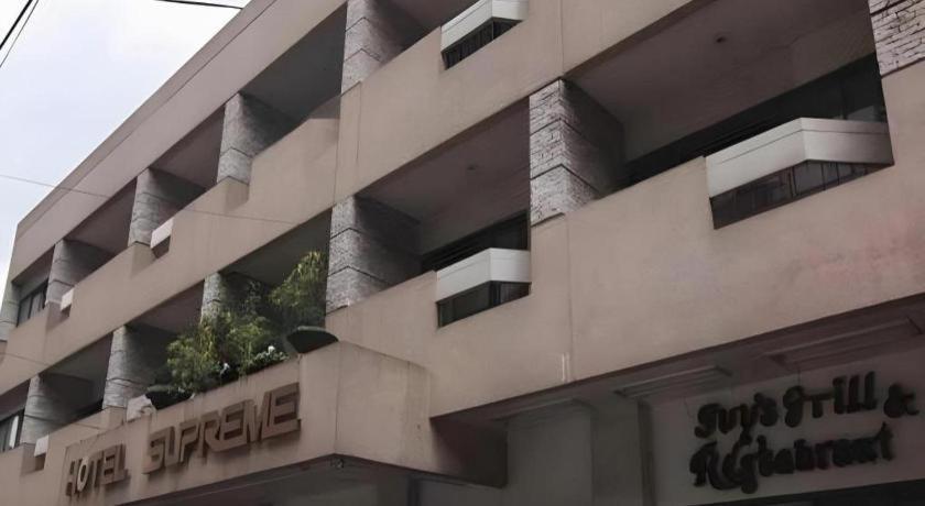 Hotel Supreme Baguio City Esterno foto