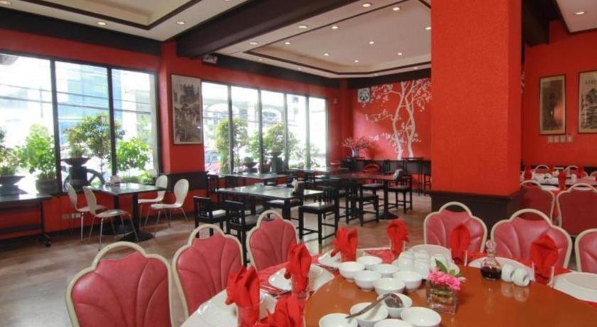 Hotel Supreme Baguio City Esterno foto