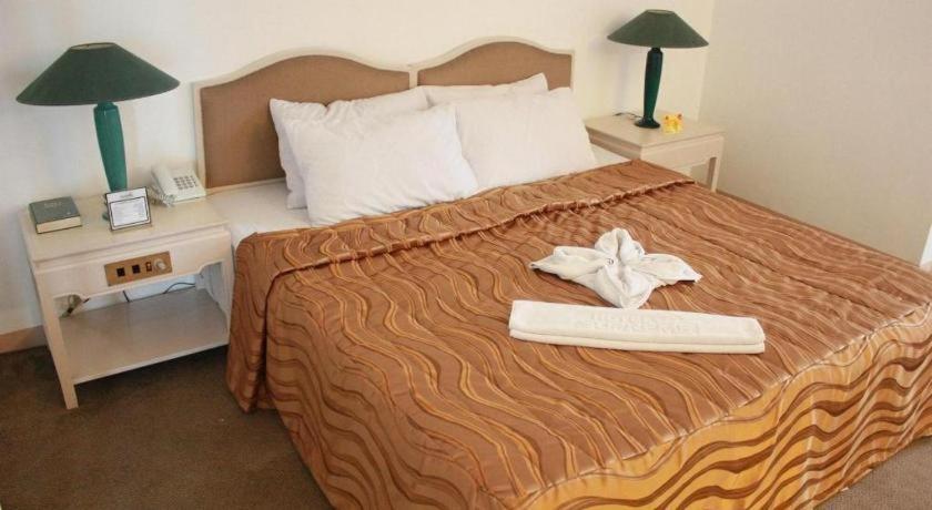 Hotel Supreme Baguio City Esterno foto